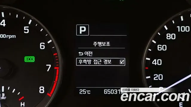 Hyundai AVANTE 2017 — фото 16