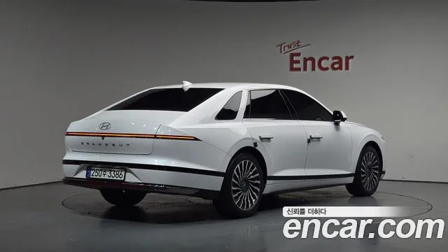 Hyundai Grandeur 2024 — фото 1
