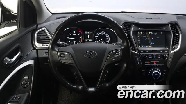 Hyundai Santafe 2018 — фото 19