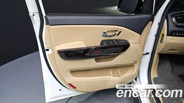 Kia Canival 2019 — фото 14