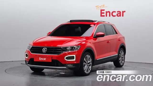 Volkswagen T-Roc 2021 — фото 1