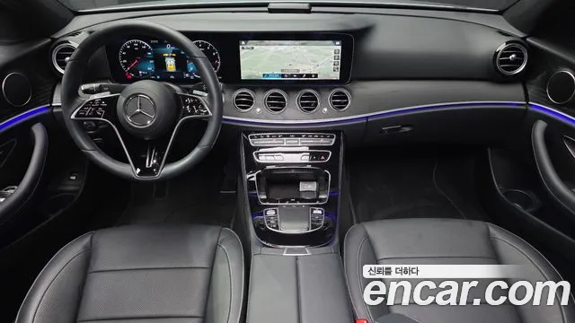 Mercedes-Benz E-Class 2022 — фото 10