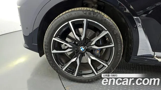 BMW X7 2021 — фото 4