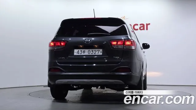 Kia Sorento 2016 — фото 4