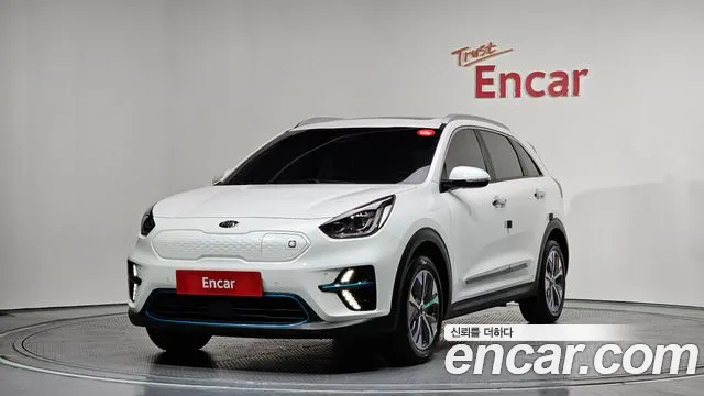 Kia Niro 2019 — фото 1
