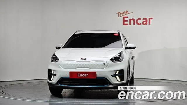 Kia Niro 2019 — фото 3