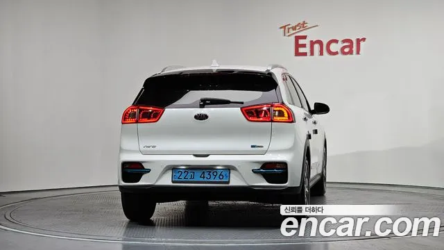 Kia Niro 2019 — фото 4