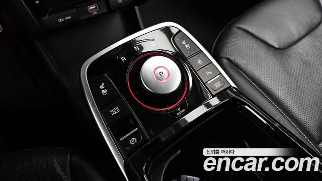 Kia Niro 2019 — фото 12