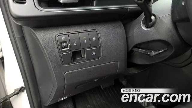 Hyundai Staria 2022 — фото 20