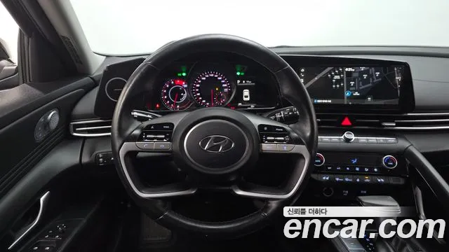 Hyundai AVANTE 2023 — фото 19