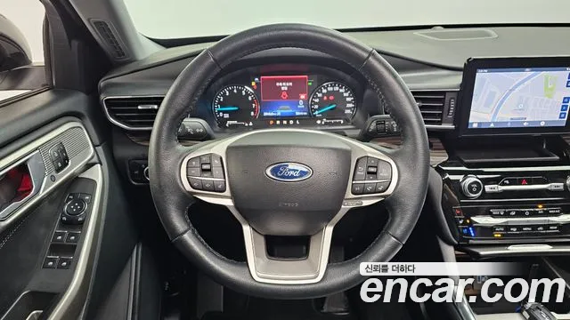 Ford Explorer 2023 — фото 13