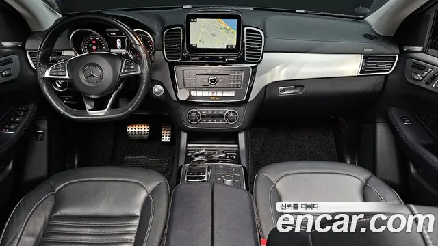 Mercedes-Benz GLE-Class 2018 — фото 10