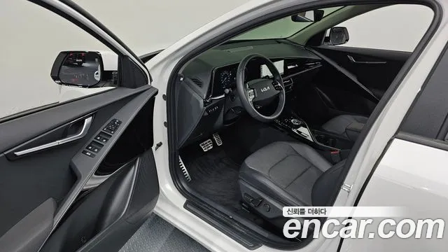 Kia Niro 2025 — фото 10