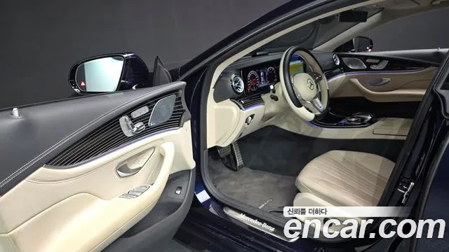 Mercedes-Benz CLS-Class 2019 — фото 17