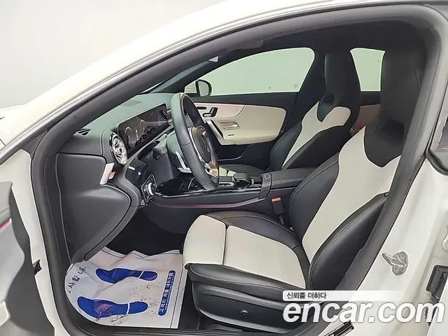 Mercedes-Benz CLA-Class 2020 — фото 11