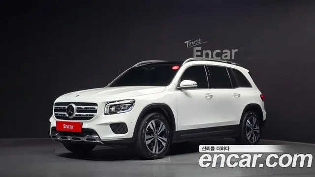Mercedes-Benz GLB-Class 2022 — фото 1