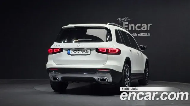 Mercedes-Benz GLB-Class 2022 — фото 4