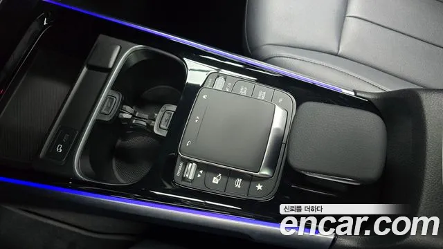 Mercedes-Benz GLB-Class 2022 — фото 18
