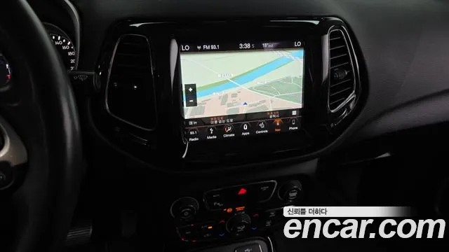 Jeep Compass 2019 — фото 20