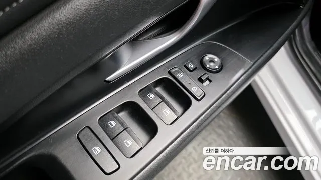 Hyundai AVANTE 2021 — фото 19