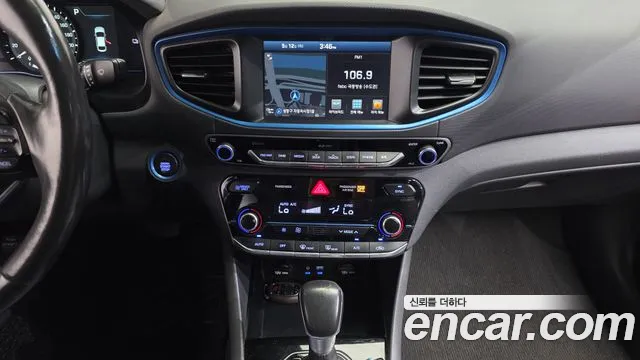 Hyundai Ioniq 2018 — фото 15