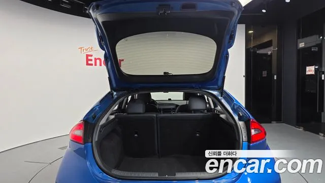 Hyundai Ioniq 2018 — фото 20