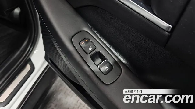 Hyundai Sonata 2020 — фото 19