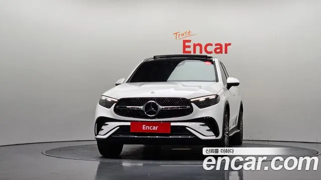 Mercedes-Benz GLC-Class 2023 — фото 3