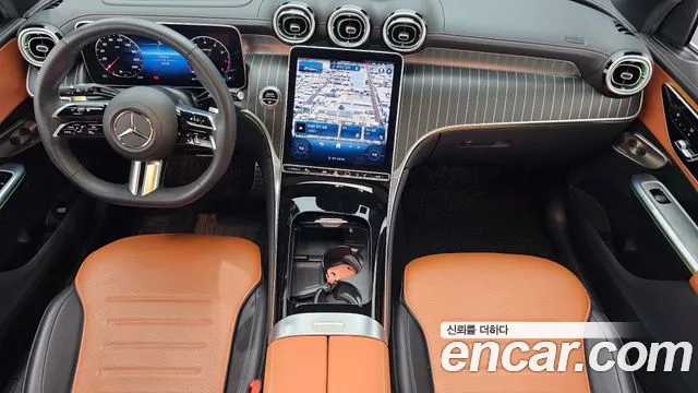 Mercedes-Benz GLC-Class 2023 — фото 10