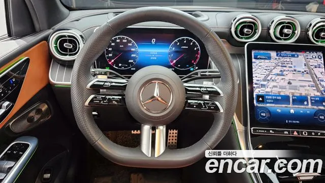Mercedes-Benz GLC-Class 2023 — фото 19