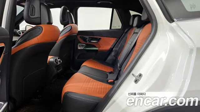Mercedes-Benz GLC-Class 2023 — фото 16