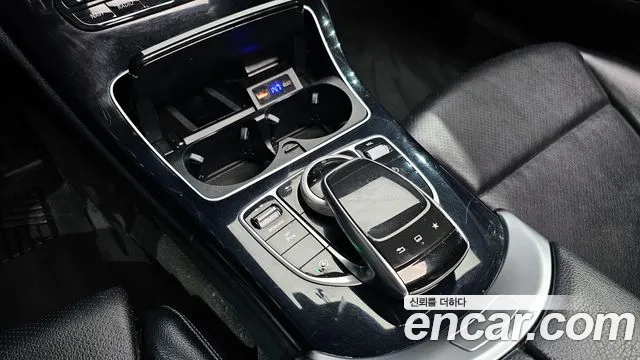 Mercedes-Benz C-Class 2016 — фото 19