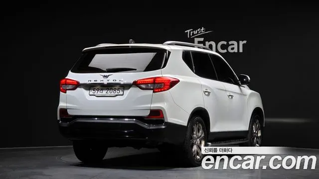 KG_Mobility_Ssangyong Rexton 2018 — фото 2
