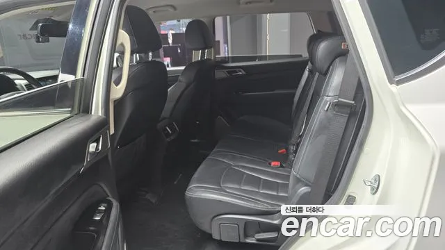 KG_Mobility_Ssangyong Rexton 2018 — фото 18