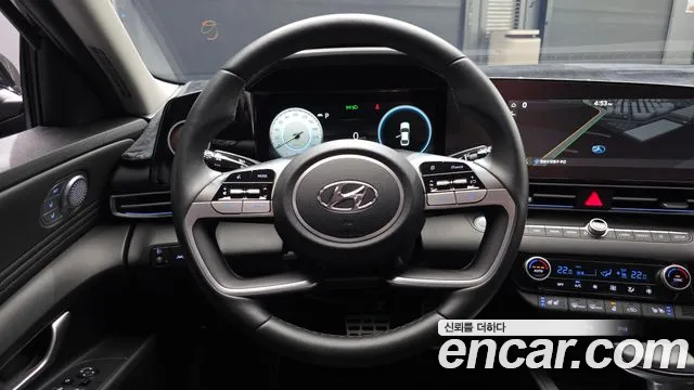 Hyundai AVANTE 2021 — фото 13