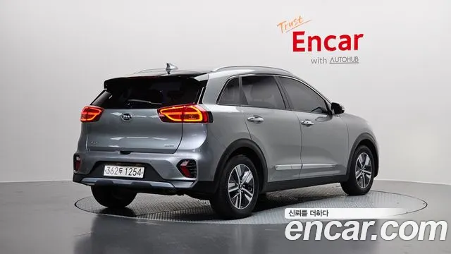 Kia Niro 2020 — фото 2