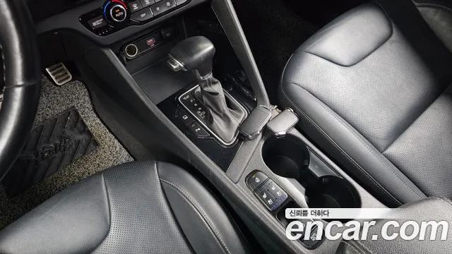 Kia Niro 2020 — фото 12