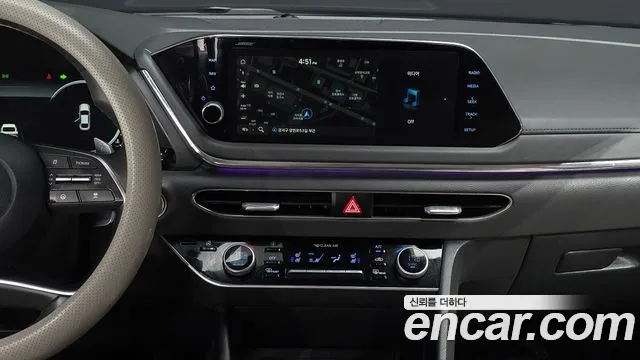 Hyundai Sonata 2020 — фото 19