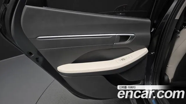 Hyundai Sonata 2020 — фото 14