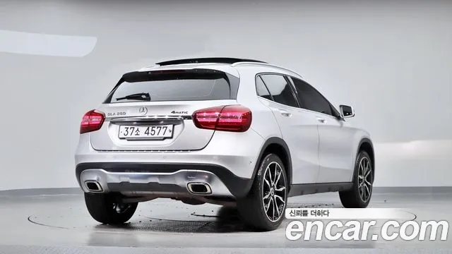 Mercedes-Benz GLA-Class 2018 — фото 3