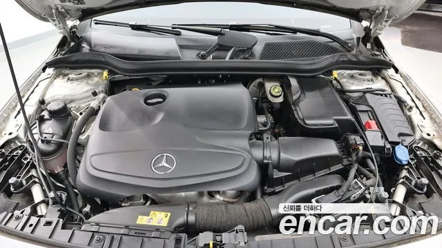 Mercedes-Benz GLA-Class 2018 — фото 6
