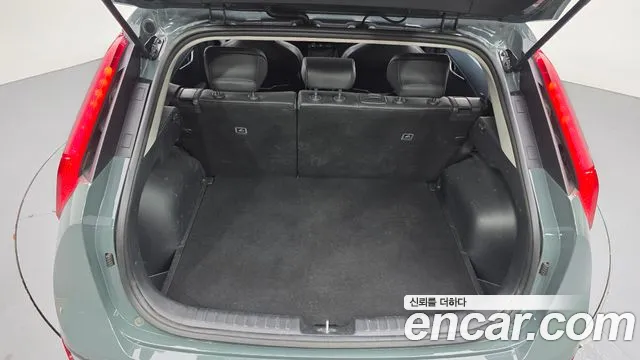 Kia Niro 2022 — фото 20