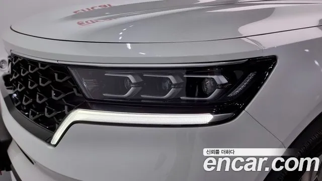 Kia Sorento 2023 — фото 8
