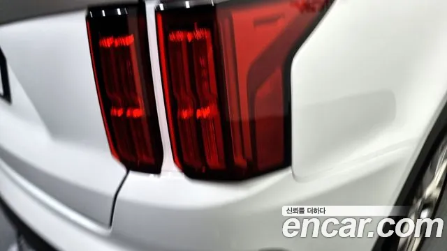 Kia Sorento 2023 — фото 9