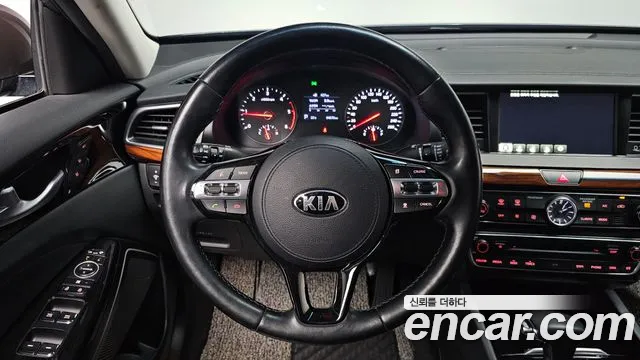 Kia K7 2016 — фото 18