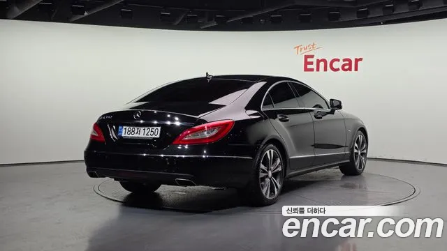 Mercedes-Benz CLS-Class 2012 — фото 2