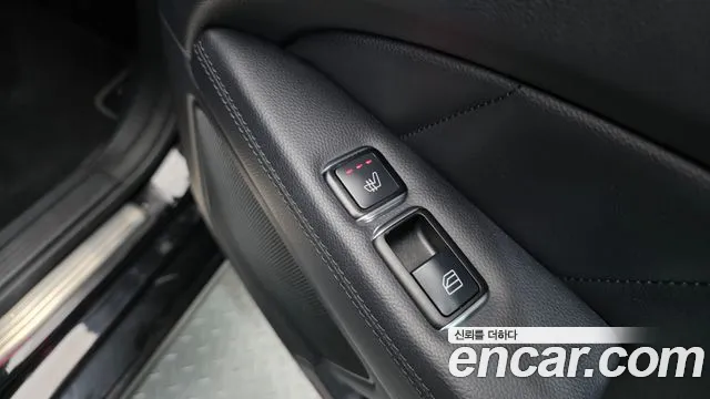 Mercedes-Benz CLS-Class 2012 — фото 17