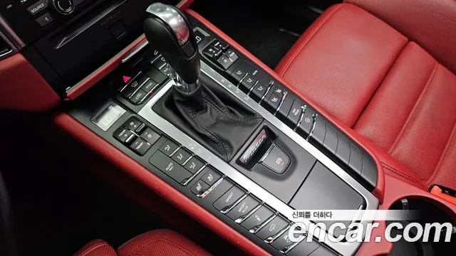 Porsche Macan 2016 — фото 9