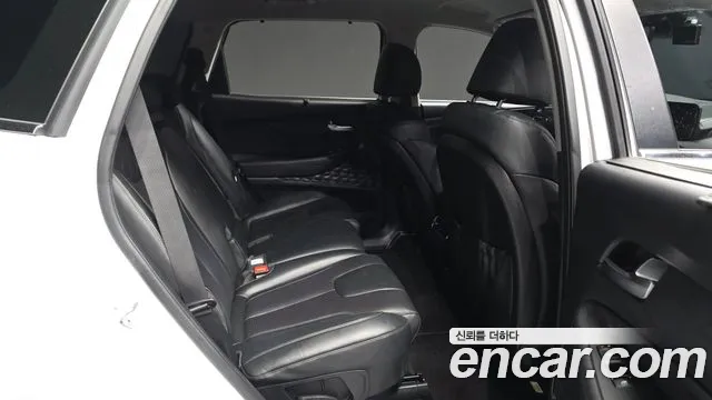 Hyundai Santafe 2021 — фото 12