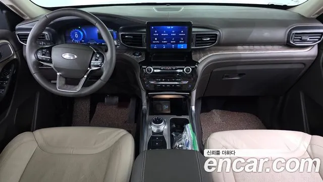 Ford Explorer 2022 — фото 10